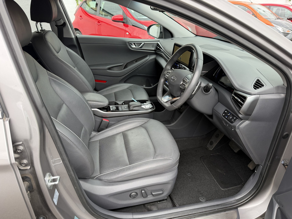 Hyundai Ioniq Premium Se FY21CZT  #3