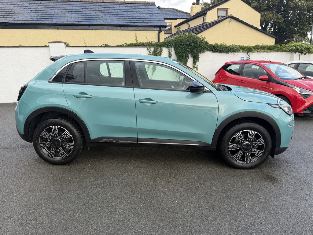 Fiat 600 Edct-6 Hybrid #2