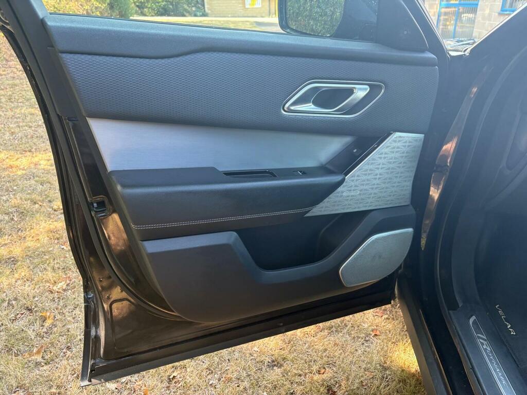 Land Rover Range Rover Velar 2.0L P250 R-dynamic S 23 Urban Alloys Rare Grey #11