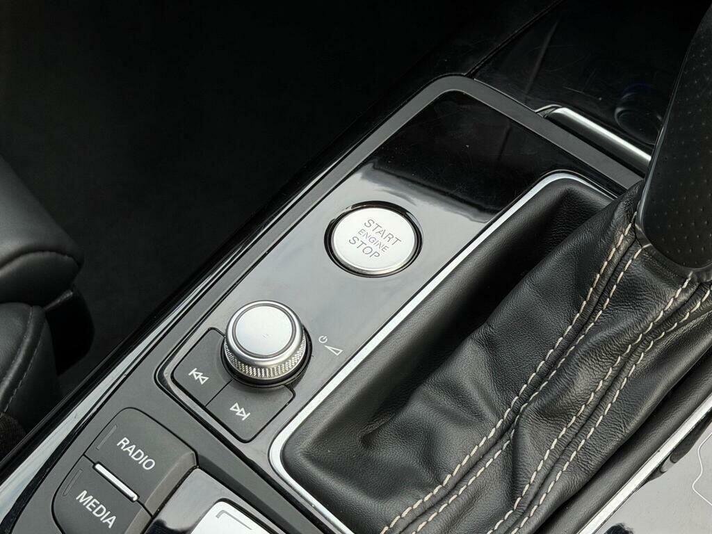 Audi A6 Saloon Tdi Ultra S Line Black Edition White #39