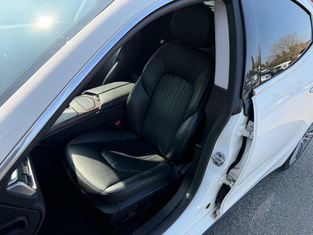 Maserati Ghibli 3.0 S 410 Bhp White #17
