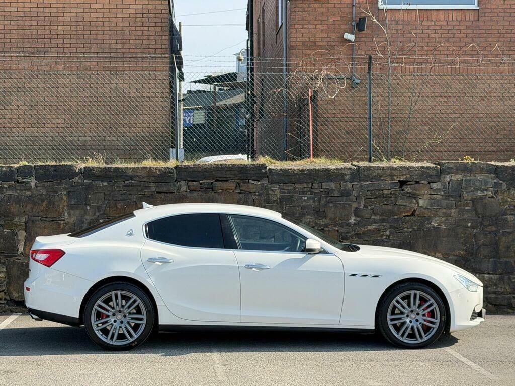 Maserati Ghibli 3.0 S 410 Bhp White #8