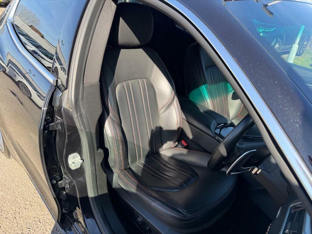 Maserati Ghibli Ghibli V6 Blue #15