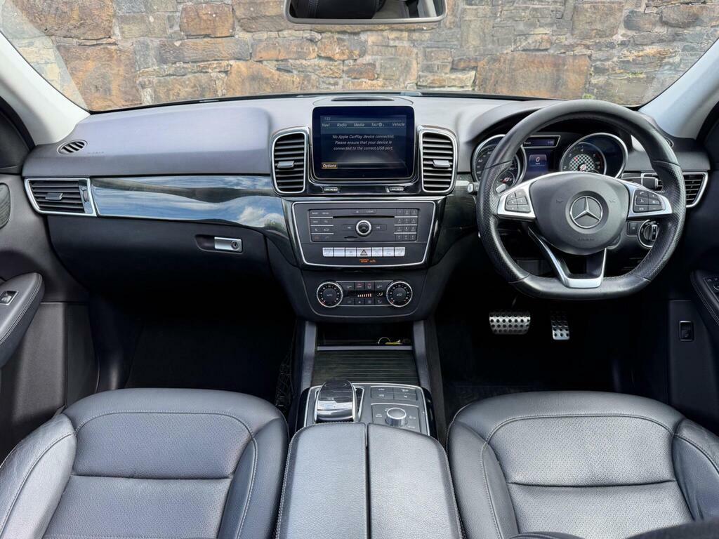 Mercedes-Benz GLE Class Gle 350D 4Matic Amg Line Premium 9G-tronic Black #11