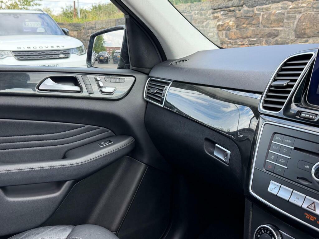 Mercedes-Benz GLE Class Gle 350D 4Matic Amg Line Premium 9G-tronic Black #43