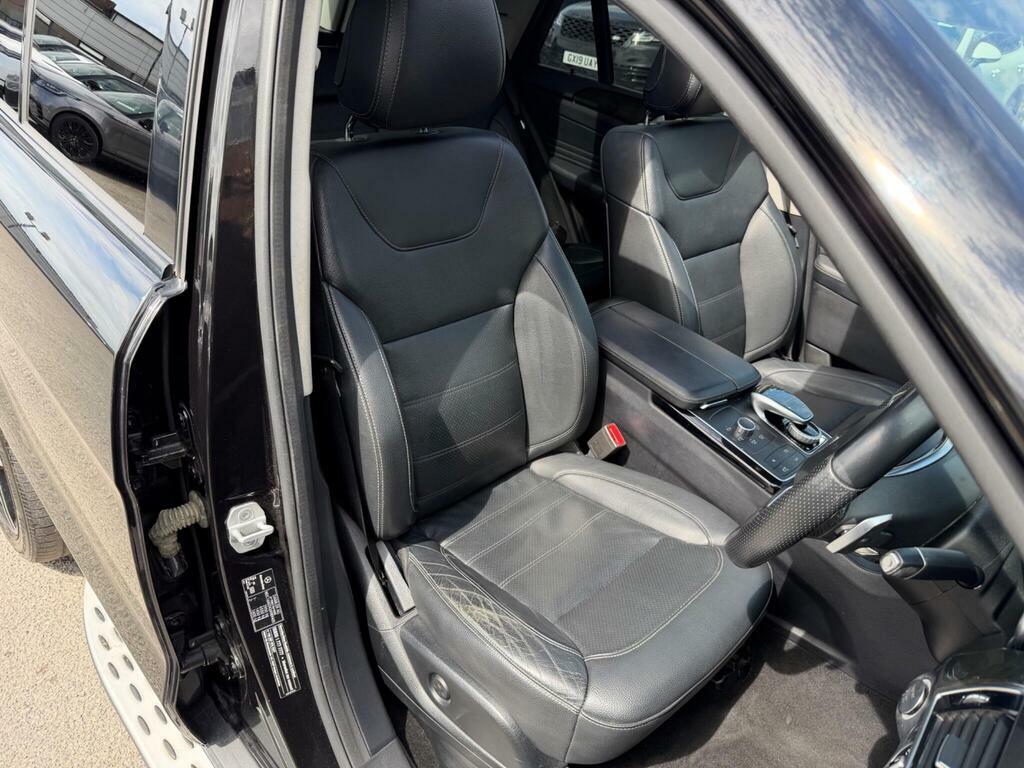 Mercedes-Benz GLE Class Gle 350D 4Matic Amg Line Premium 9G-tronic Black #17