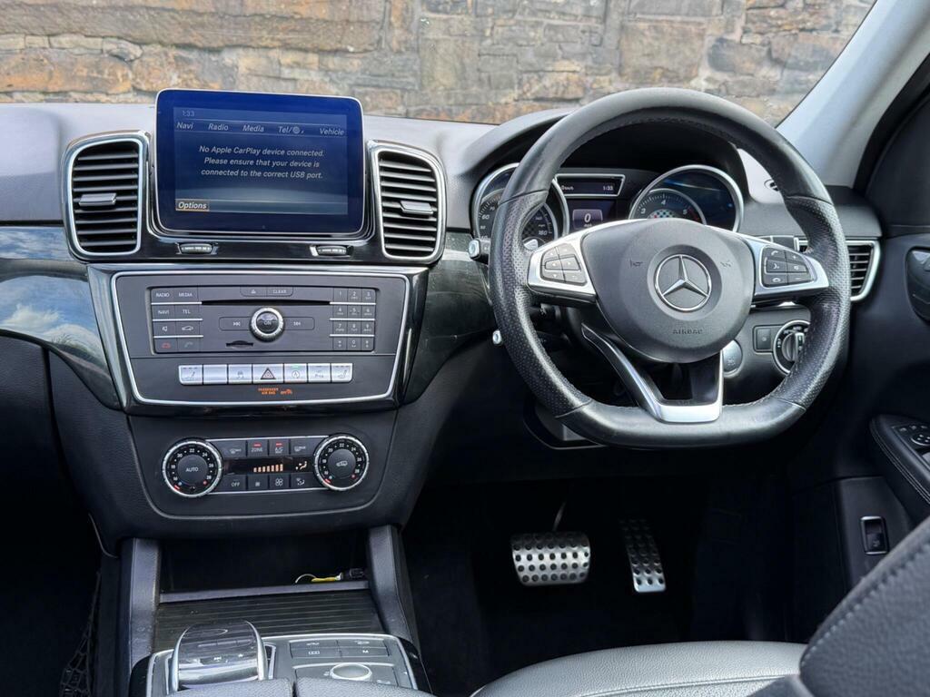 Mercedes-Benz GLE Class Gle 350D 4Matic Amg Line Premium 9G-tronic Black #23