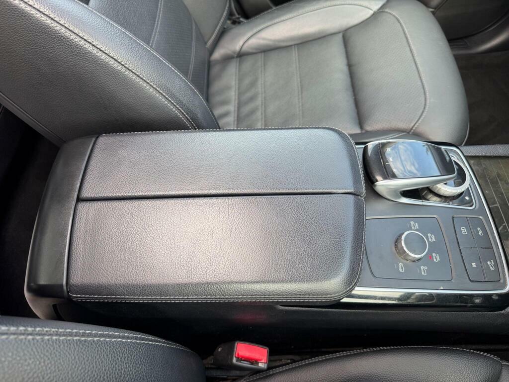 Mercedes-Benz GLE Class Gle 350D 4Matic Amg Line Premium 9G-tronic Black #38