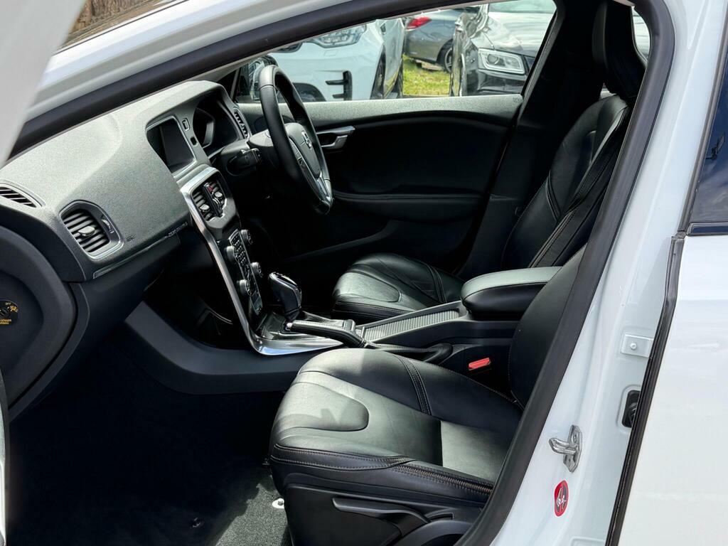 Volvo V40 Cross Country T3 Pro Blue #14