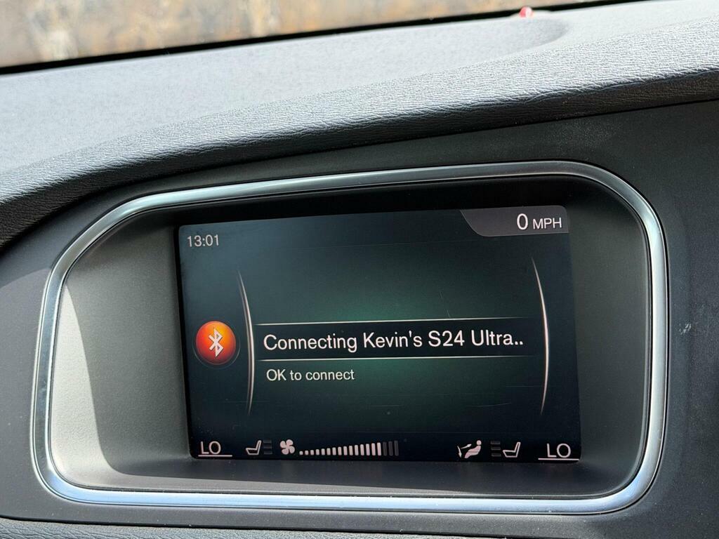 Volvo V40 Cross Country T3 Pro Blue #28