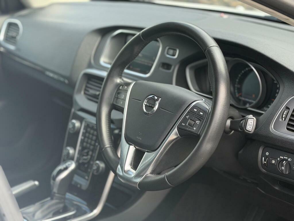 Volvo V40 Cross Country T3 Pro Blue #11