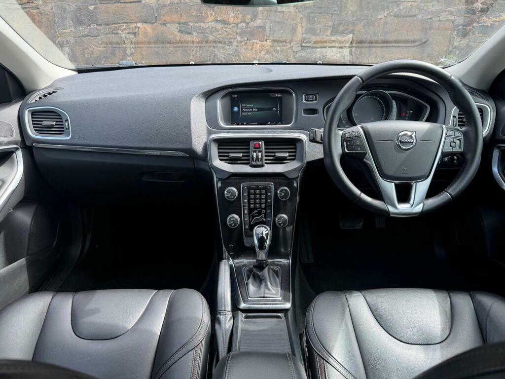 Volvo V40 Cross Country T3 Pro Blue #9
