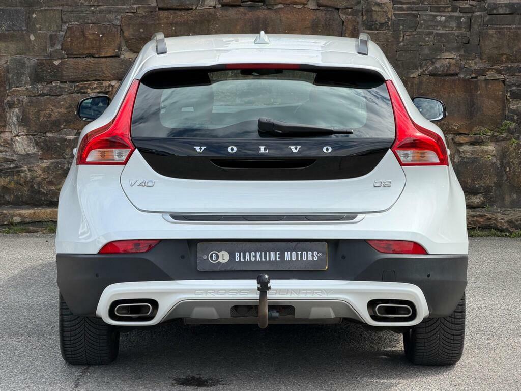 Volvo V40 Cross Country 2.0 D2 Pro Euro 6 S S White #6