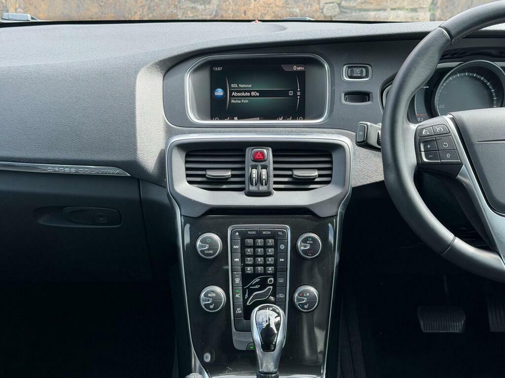 Volvo V40 Cross Country T3 Pro Blue #26