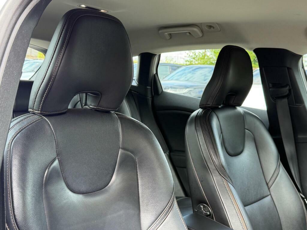 Volvo V40 Cross Country T3 Pro Blue #17
