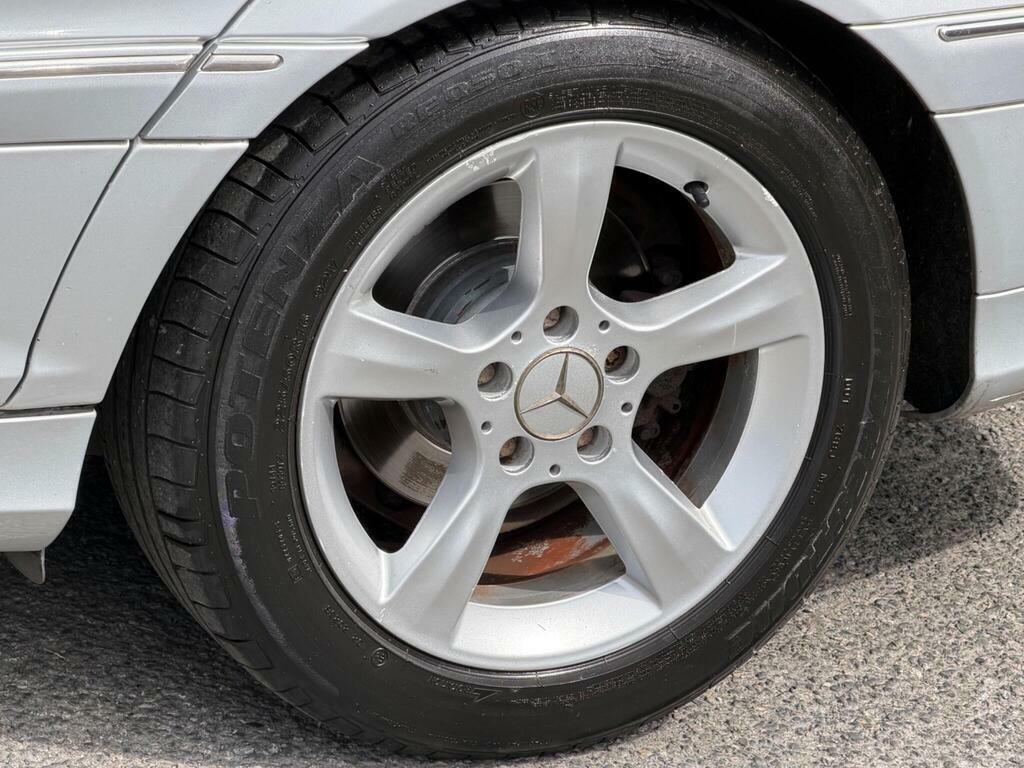 Mercedes-Benz C Class Saloon 2.5 C230 Avantgarde Se 7G-tronic 2006 Black #37