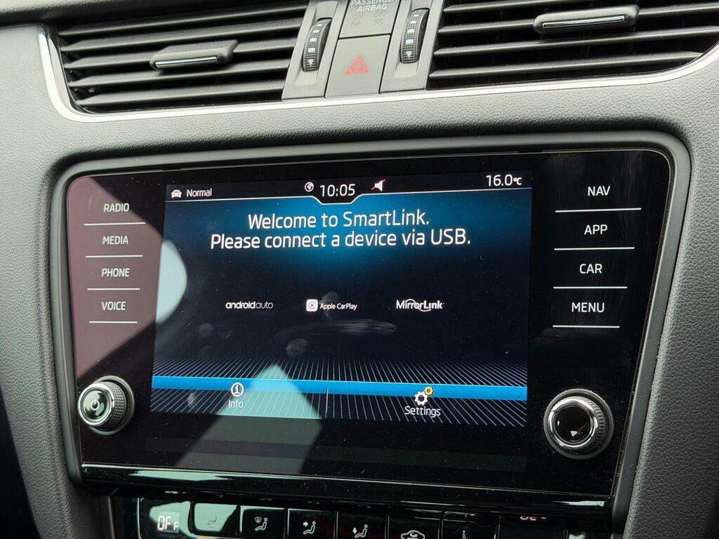 Skoda Octavia 2.0 Tdi Scout Estate Dsg 4Wd Euro 6 S Blue #33