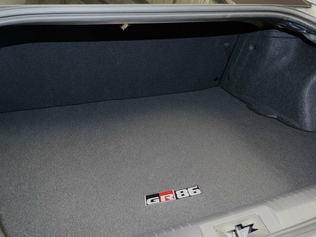 Toyota GR86 2.4 Boxer D-4s Euro 6 Silver #33