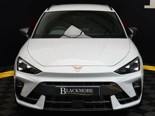 Cupra Leon 2025 75 2.0 Vz3 Dsg 4Drive Black #4