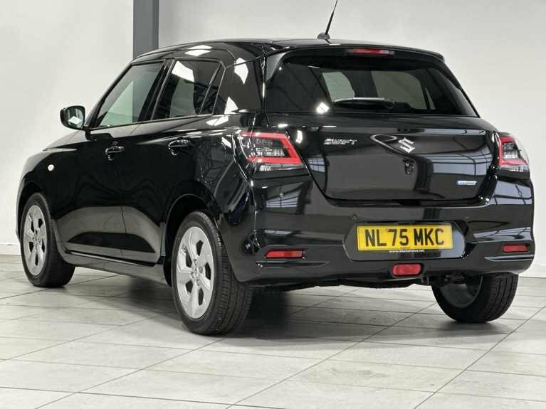 Suzuki Swift 1.2 Mild Hybrid Motion #2