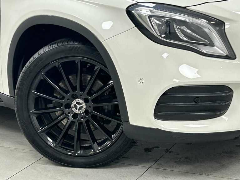 Mercedes-Benz GLA Class Gla 220D 4Matic Amg Line Premium #2
