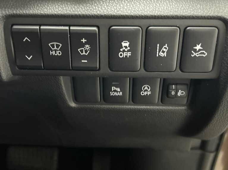 Mitsubishi Eclipse Cross 1.5T Gpf 3 Suv Cvt 4Wd Euro 6 Ss 16 Red #31