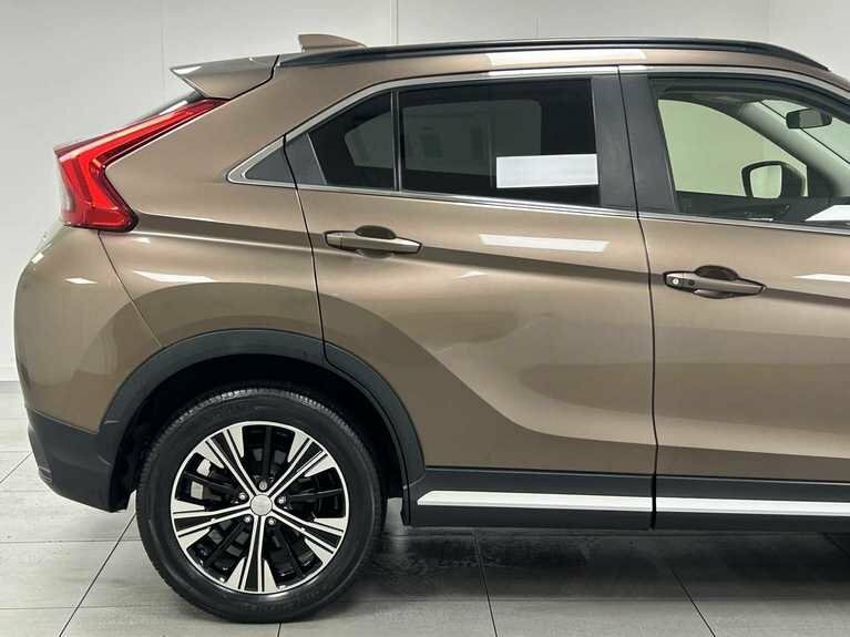 Mitsubishi Eclipse Cross 1.5T Gpf 3 Suv Cvt 4Wd Euro 6 Ss 16 Red #16