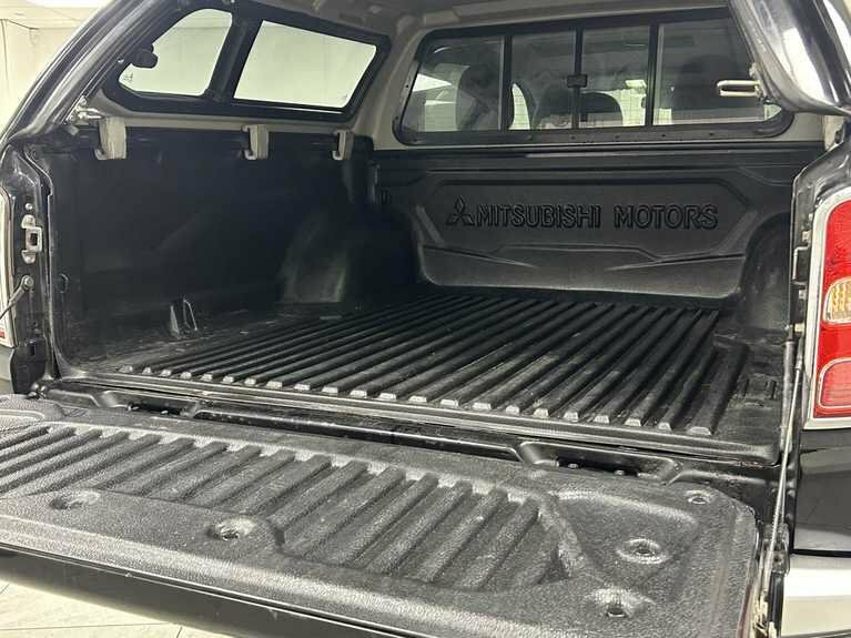 Mitsubishi L200 2.4 Di-d Dc Warrior 4Wd Euro 6 Grey #24