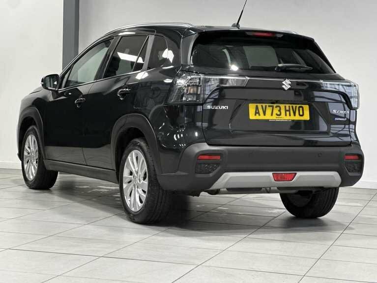 Suzuki S Cross 1.5 Hybrid Motion Black #2