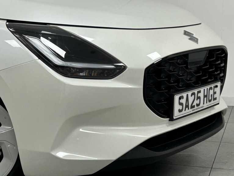 Suzuki Swift 1.2 Mild Hybrid Motion #3