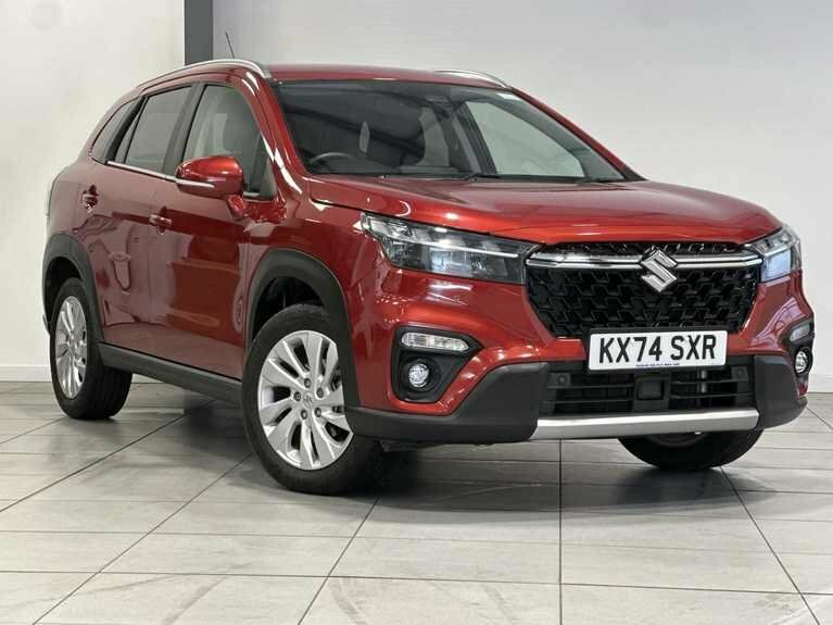 Suzuki S Cross 1.5 Hybrid Motion