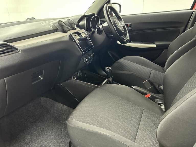 Suzuki Swift 1.4 Boosterjet 48V Hybrid Sport Red #26