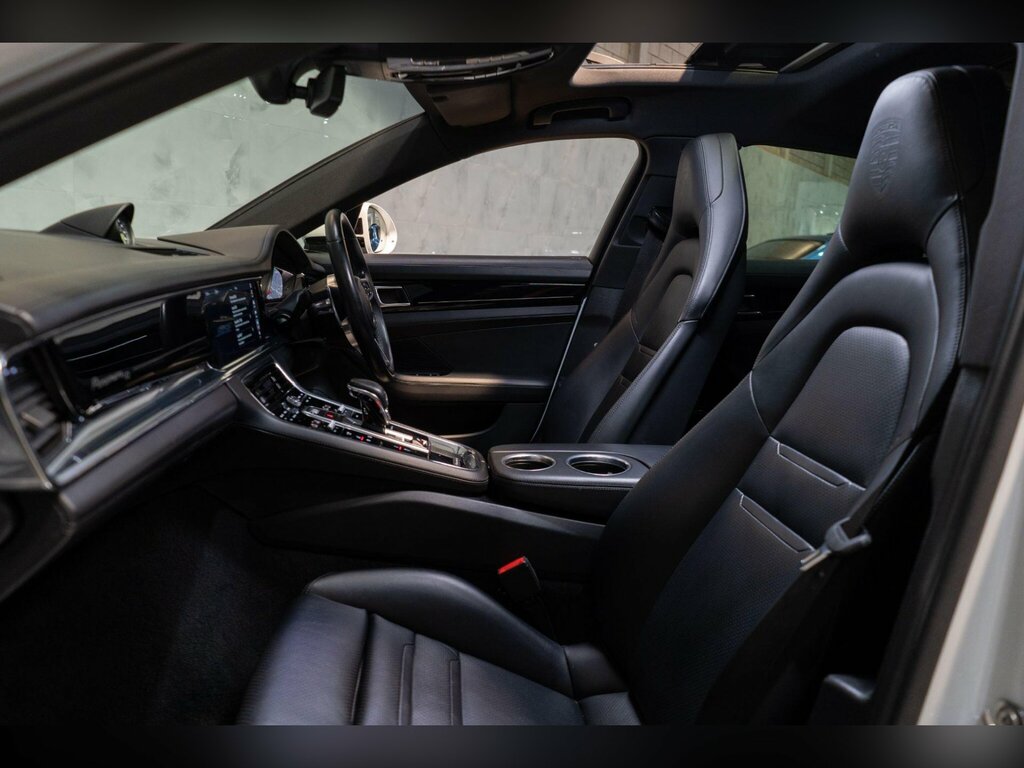 Porsche Panamera 2.9 V6 4 E-hybrid 10 Years Edition Pdk Silver #34