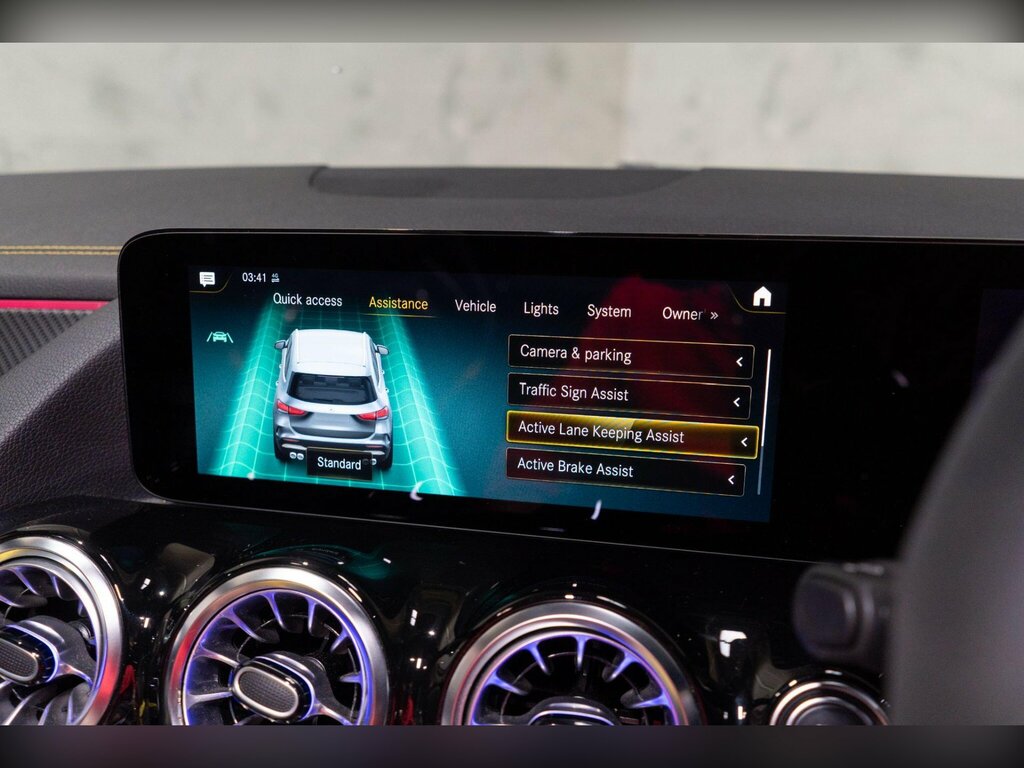Mercedes-Benz GLA Class 1.3 Gla200 Amg Line Executive Suv 7G- Grey #26