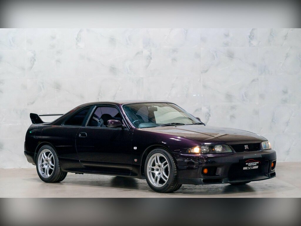 Nissan Skyline 2.6 Gt-r Purple