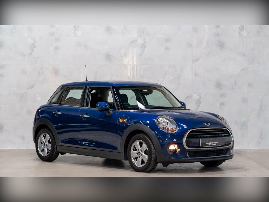 Mini Hatch 1.5 Cooper Euro 6 Ss AK67OVY Blue
