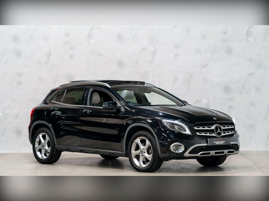 Mercedes-Benz GLA Class 2.1 Gla200d Sport Premium Plus 7G-dct Euro 6 S Black