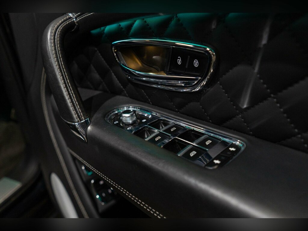 Bentley Bentayga V8 D Grey #37