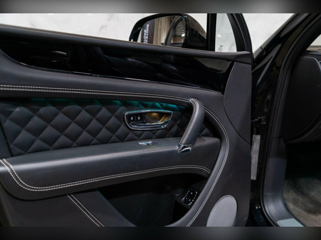 Bentley Bentayga V8 D Grey #40