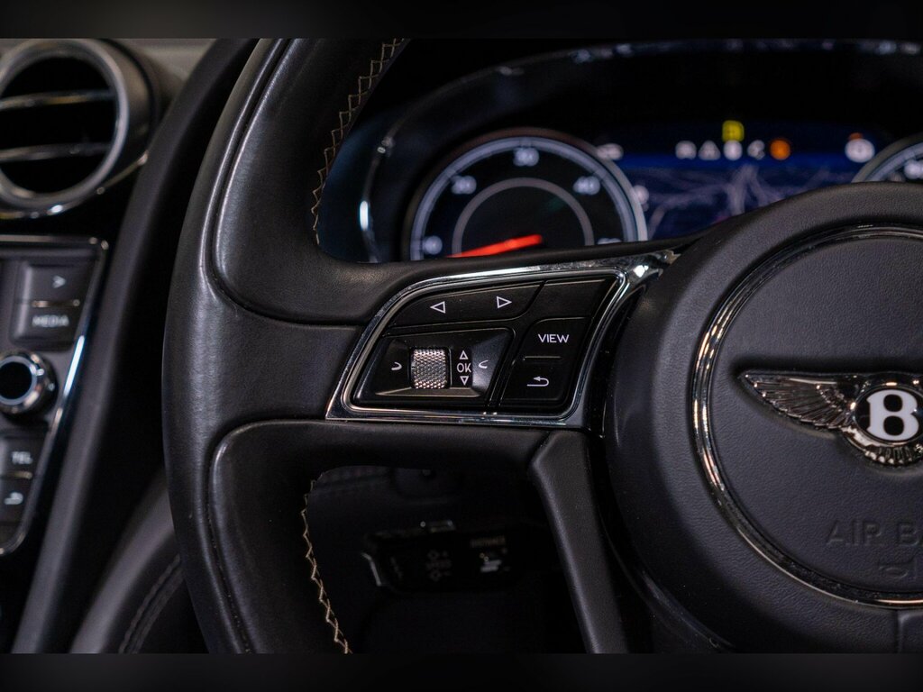 Bentley Bentayga V8 D Grey #18