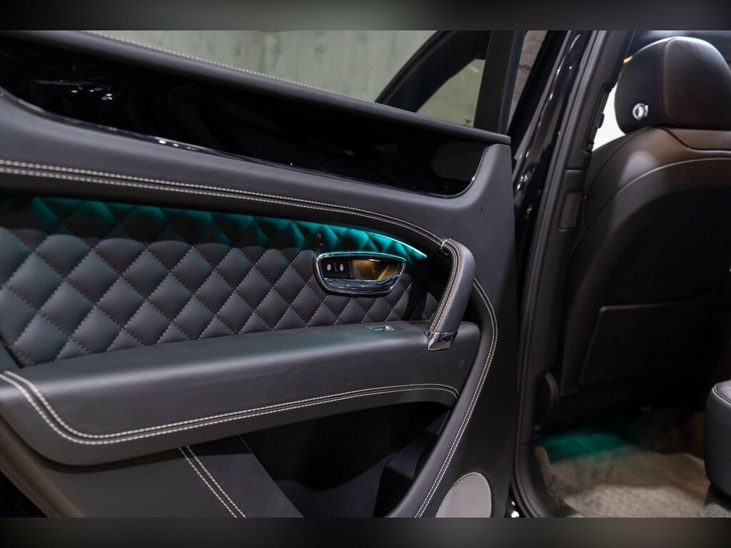 Bentley Bentayga V8 D Grey #21