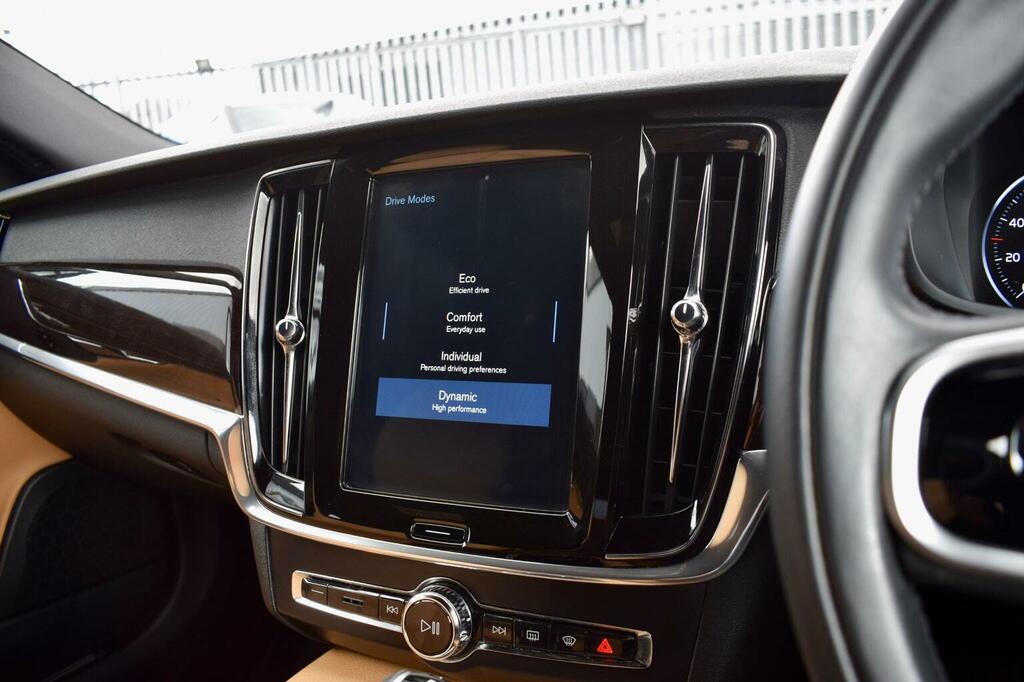 Volvo V90 2.0Td 190Bhp T4 R-design Plus Estate #21