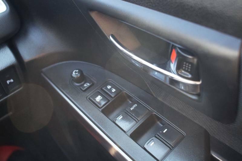 Suzuki S Cross S-cross 1.4 Boosterjet 48V Hybrid Motion Hatch Red #19
