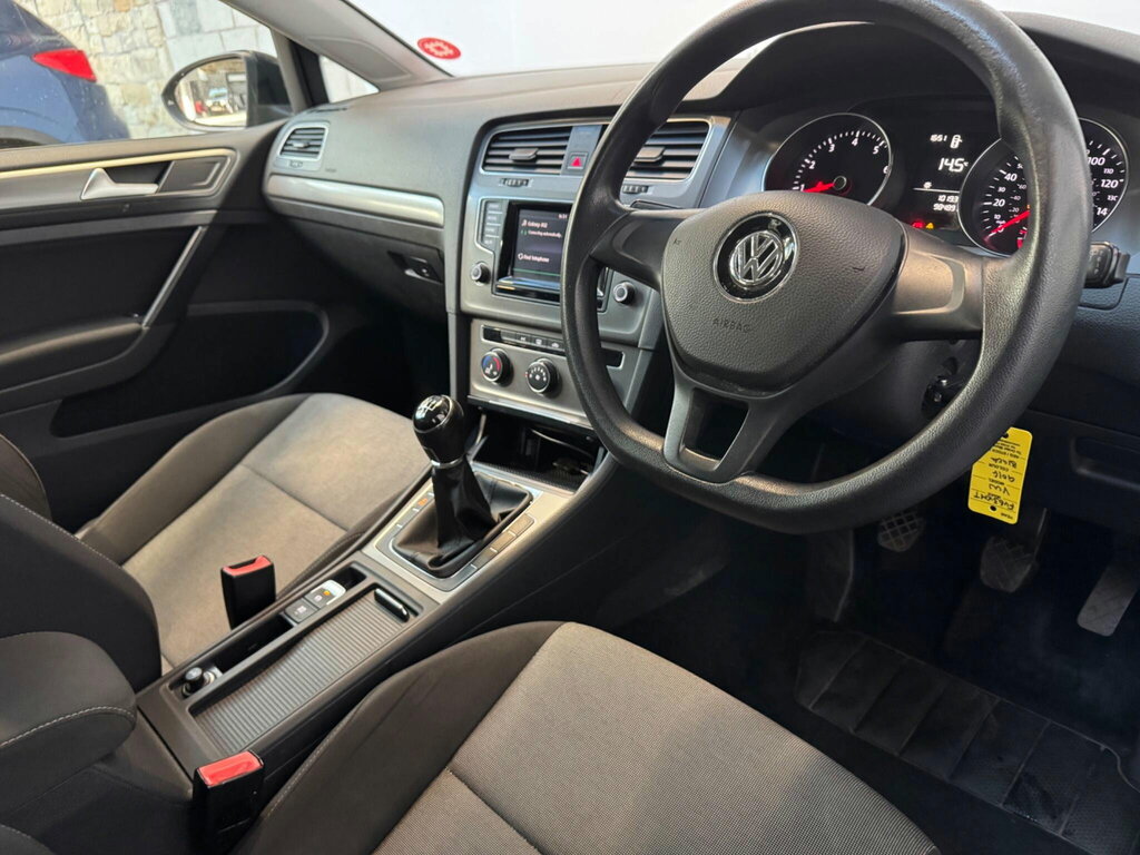 Volkswagen Golf 1.2 Tsi Bluemotion Tech S Euro 5 Ss Black #3