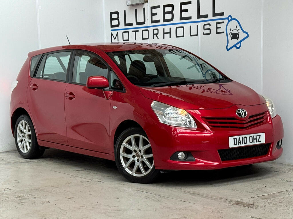 Toyota Verso 2.0 D-4d T Spirit Euro 4 Red