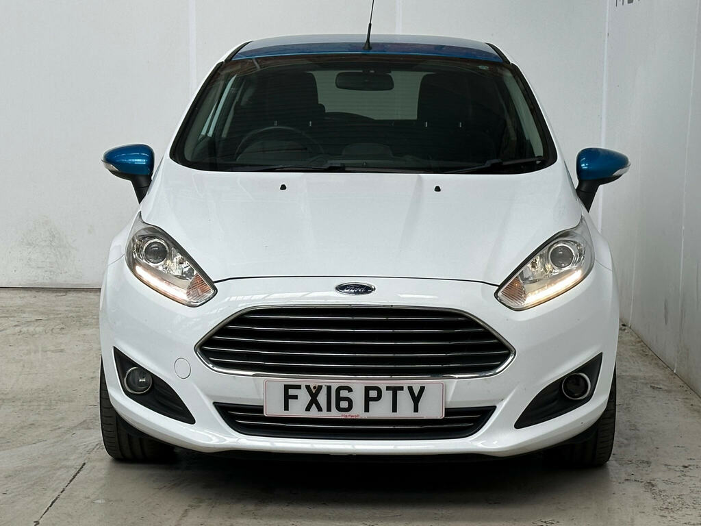 Ford Fiesta 1.0T Ecoboost Zetec White Edition Euro 6 Ss FX16PTY White #2