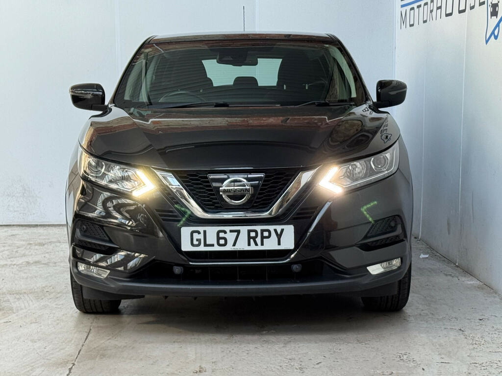 Nissan Qashqai 1.2 Dig-t Acenta Euro 6 Ss GL67RPY Black #2