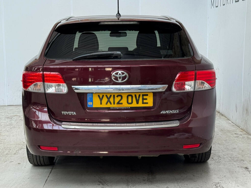 Toyota Avensis 2.0 D-4d Tr Tourer Euro 5 Red #5
