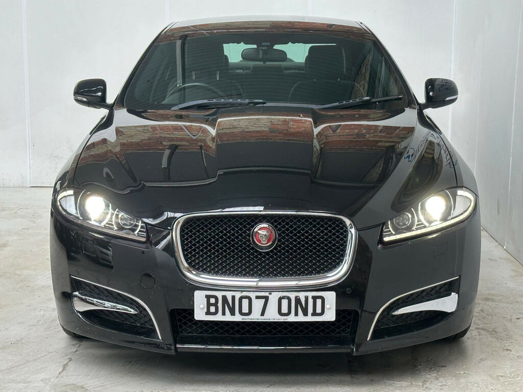 Jaguar XF 2.2D R-sport Euro 5 Ss Black #2