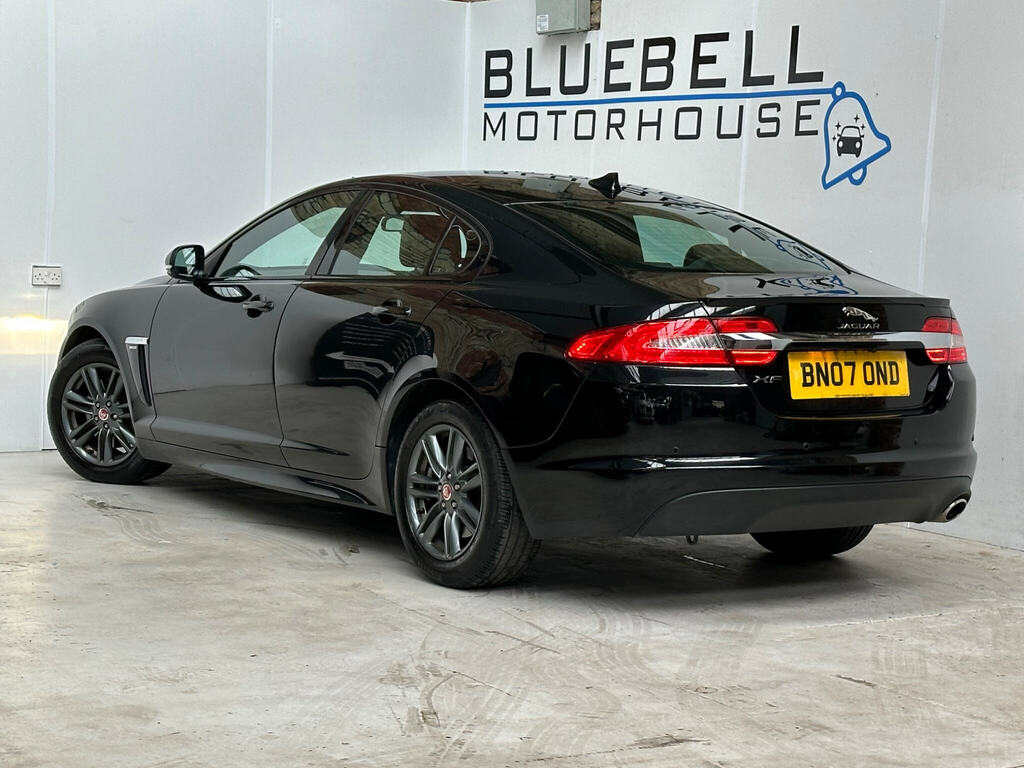 Jaguar XF 2.2D R-sport Euro 5 Ss Black #4